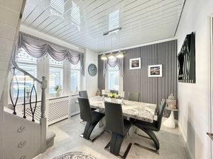 Photo 21- click for photo gallery